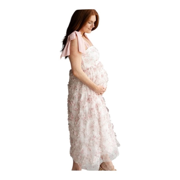 The Delfina Ribbon Dress in a Soft Petal Pink Floral Maternity Occasion Dress 3X - Picture 15 of 16